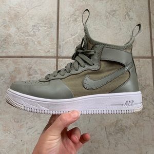 Nike Air Force 1 UltraForce Mid